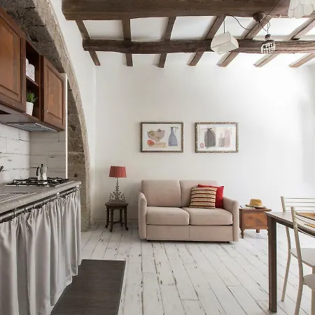 Residenza Turistica Di Via Delle Caiole 32 Viterbo *